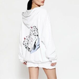 Boys Lie - White Set SMITTEN Hoodie and shorts